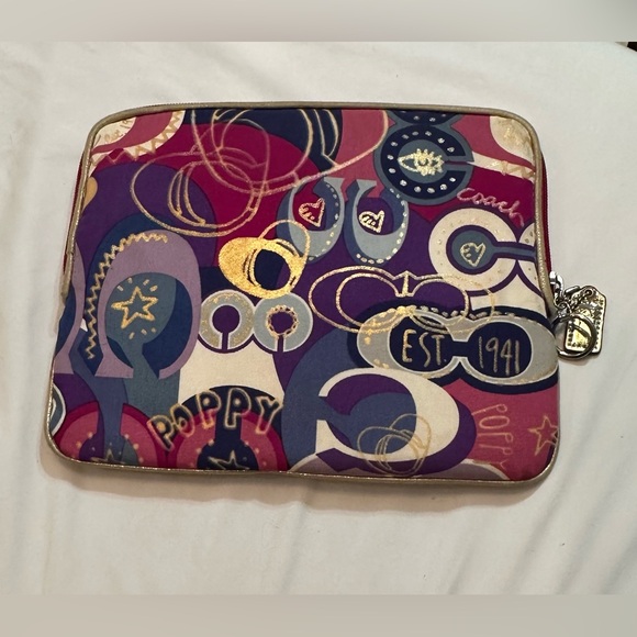 COACH TABLET SLEVE - Picture 5 of 5